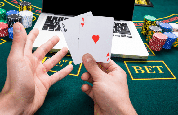 Cách chơi poker Tour hiệu quả nhất 2 chiến lược poker tour